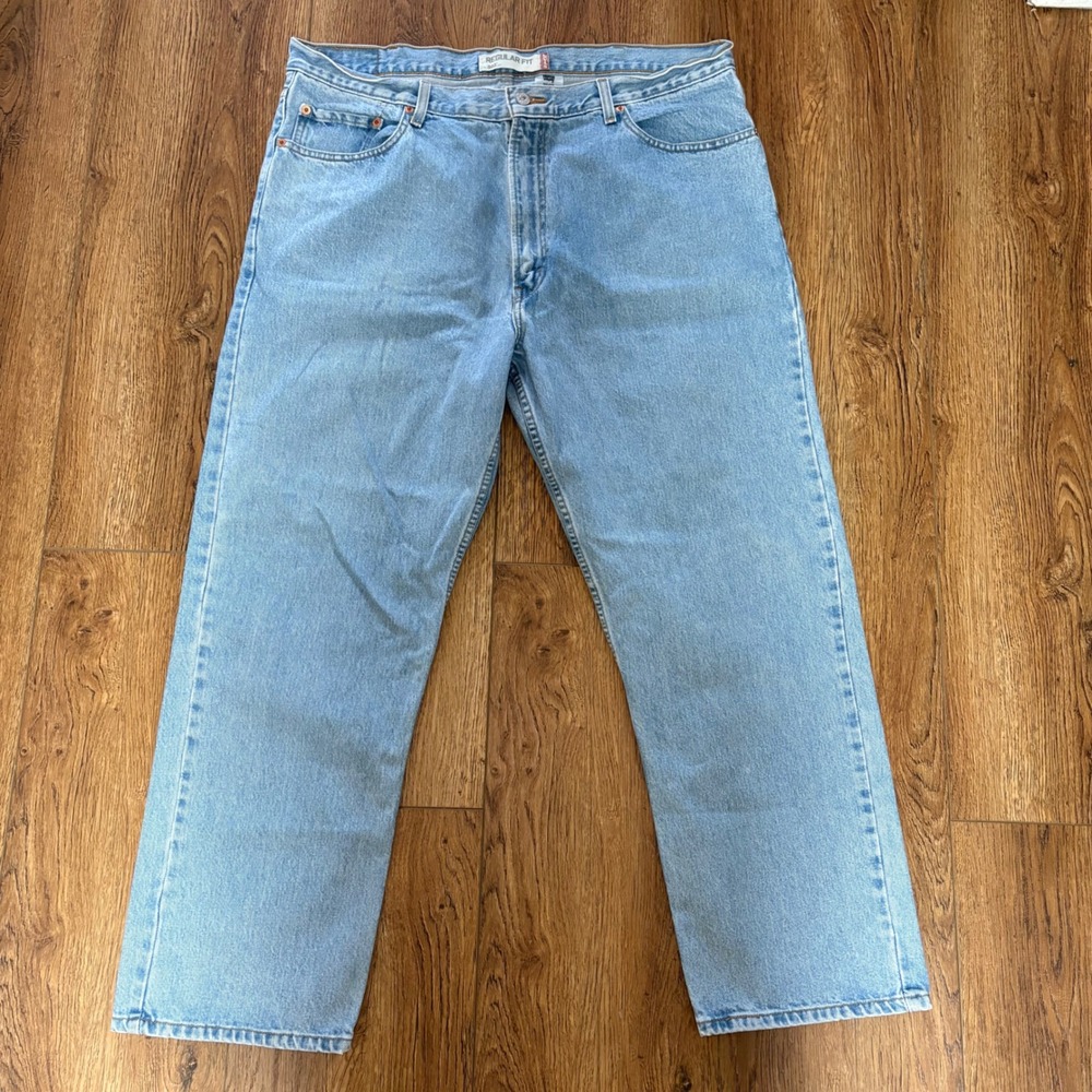 Vtg y2k Levis 505 Regular Fit Straight Leg Lightwash Blue Denim Jeans Mens 42x30